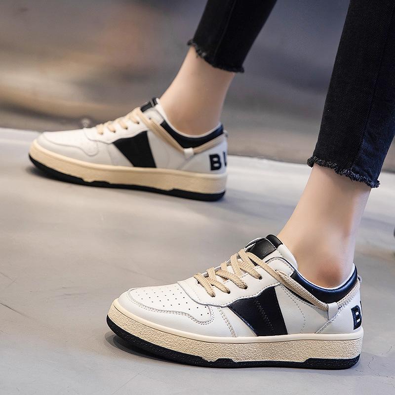 Индивидуальные парные кожаные немецкие кроссовки весна 2025 новые одиночные туфли на плоской подошве женские туфли на платформе белые туфли большой размер 44