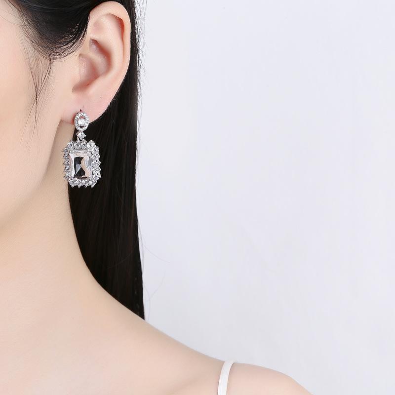 Lindon Women Copper Alloy Zircon Earrings Drop Earrings For Women Wedding Party Gifts