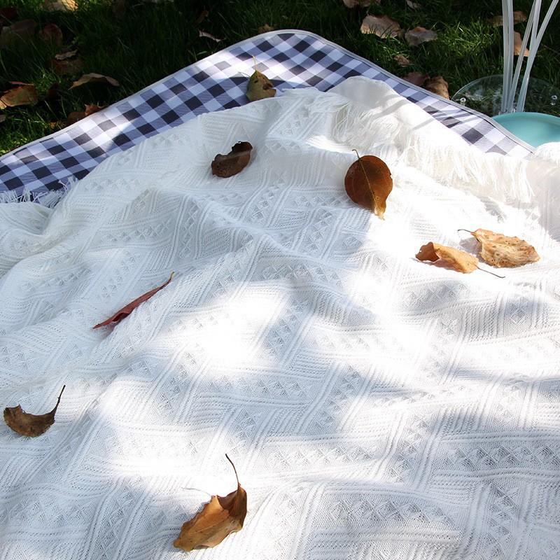 Влагозащитный Утолщенный Коврик для Пикника Уличная Подстилка для Кемпинга Пляжное Одеяло для Стильных Фотографий Принадлежности для Кемпинга и Пешего Туризма