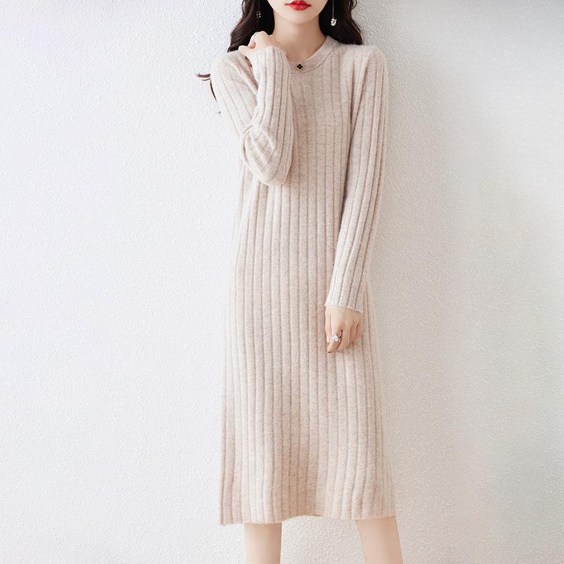 New Dress Women's Autumn and Winter Long Knee Sweater Skirt Slim Crew Neck Knitted Bottoming Skirt