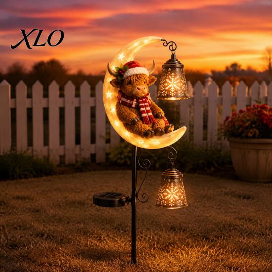 Waterproof Solar Powered Path Lights Highland Cow Moon Garden Light, Christmas Metal Decorative Exterior Figurines Stake Outdoor Yard Lawn Decoration