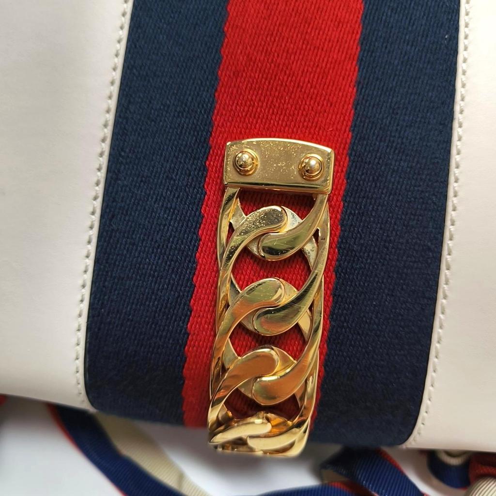 [Pre-Owned] Sylvie Gold Buckle Striped Web Satin Bow Wide Shoulder Strap Leather Handbag - Good #MTGR6A