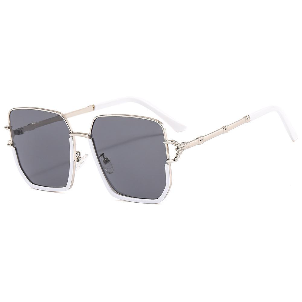 New Fashionable Retro Large Frame Sunglasses for Women's Personalized Street Photography Sun Glasse UV400 Trendings
