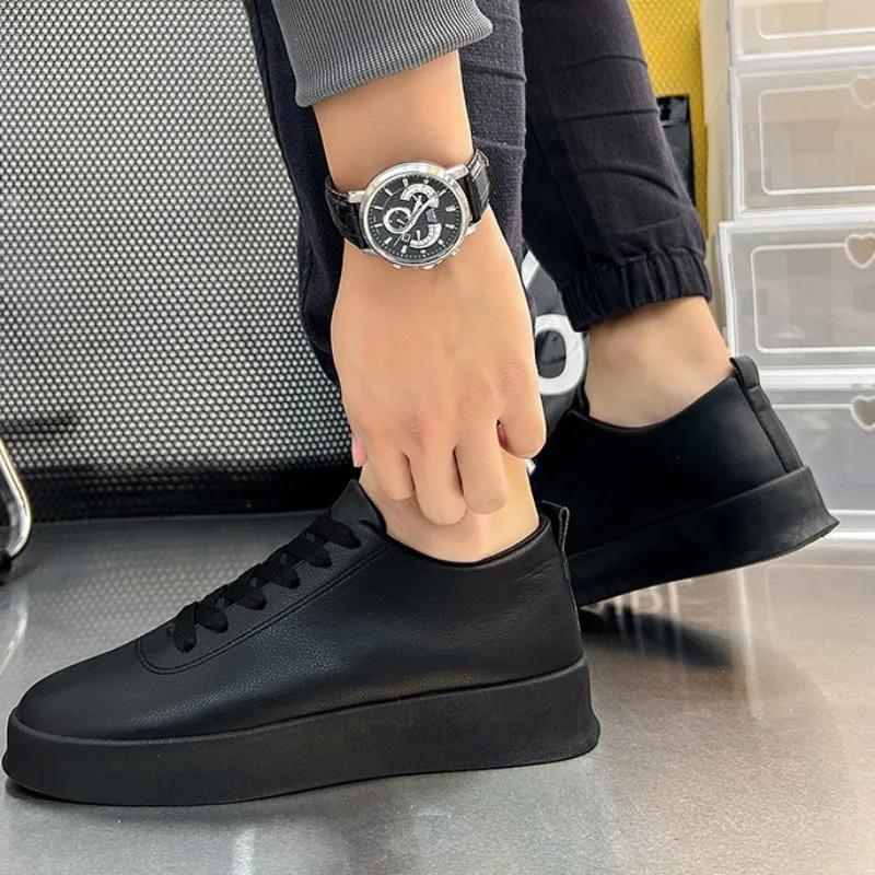 Модные повседневные туфли из искусственной кожи для мужчин AutumnTrend Black Comfortable Walking Shoes Flat Lace-Up Men Sneakers Zapatillas Deporte