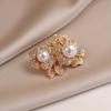 Брошь-цветок с жемчугом, брошь для пальто класса люкс, женская брошь премиум-класса, ретро-аксессуары