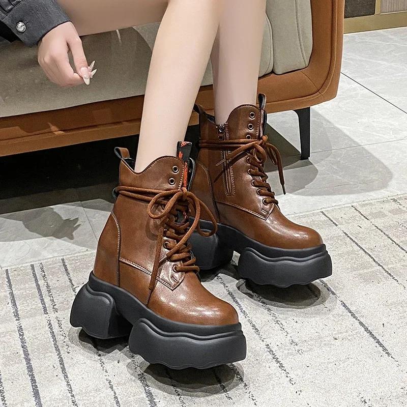Модные женские ботильоны 11 см на платформе, кроссовки на высоком каблуке, кожаные толстые ботинки, новые осенне-зимние мотоциклетные ботинки со шнуровкой Botas Mujer