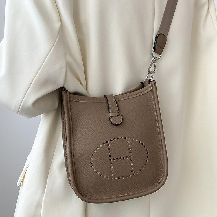 Женская сумка-почтальон из коровьей кожи ag, повседневная, универсальная, кожаная, на плечо, с тиснением под личи, пряжка ag