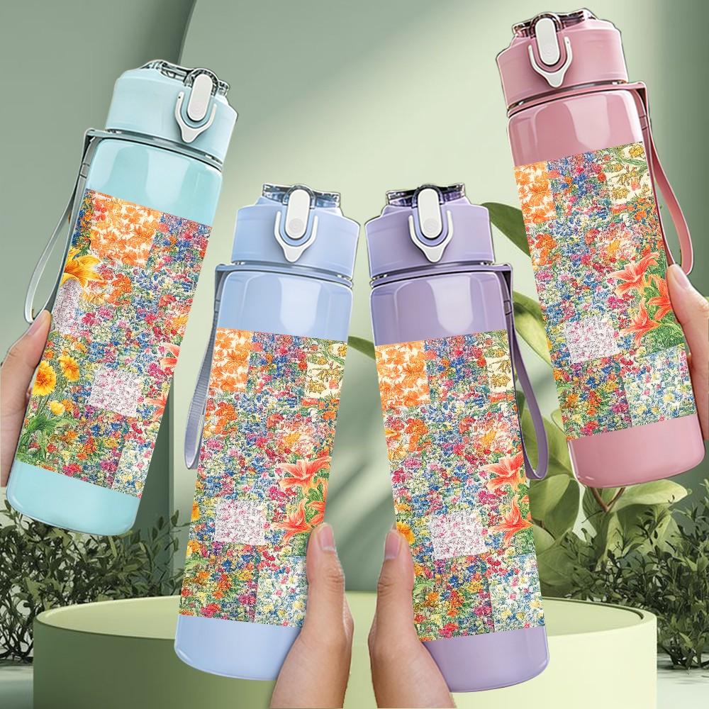 1PC Watercolor Floral Patch 750ml Color Plastic Sports Water Bottle Leakproof Flip Straw Lid Suitable for Sports Office Home Use