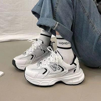 Женская обувь – Кроссовки