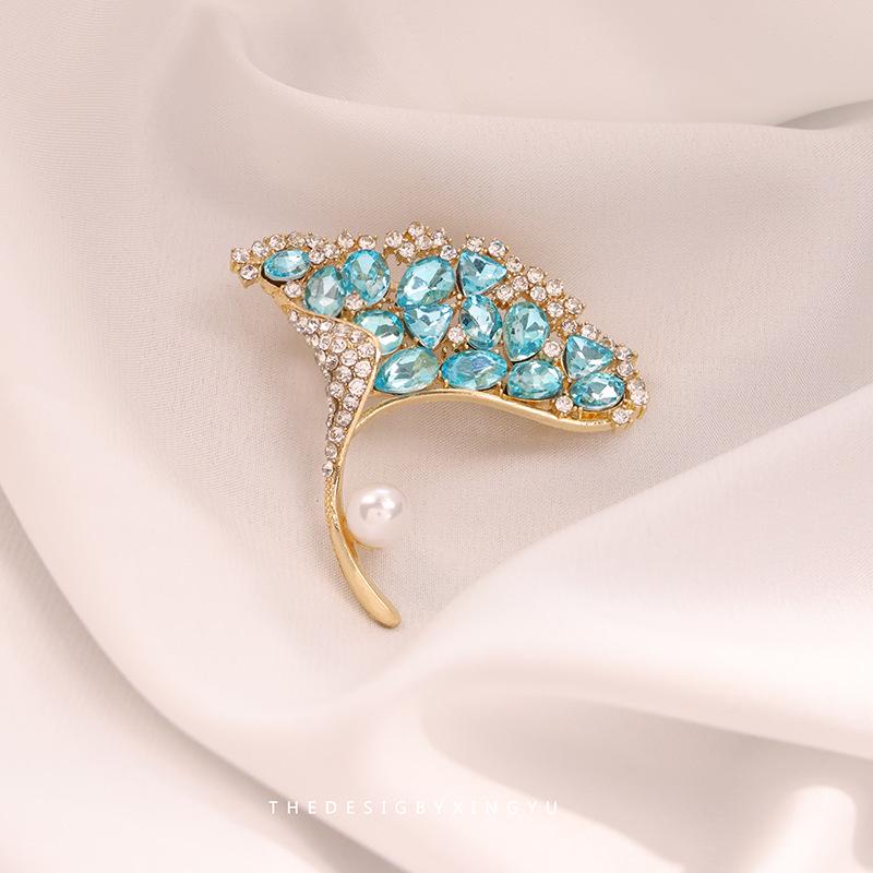 Элегантная брошь в виде золотого жемчужного колоса: Универсальный, Высококлассный Аксессуар для Женщин