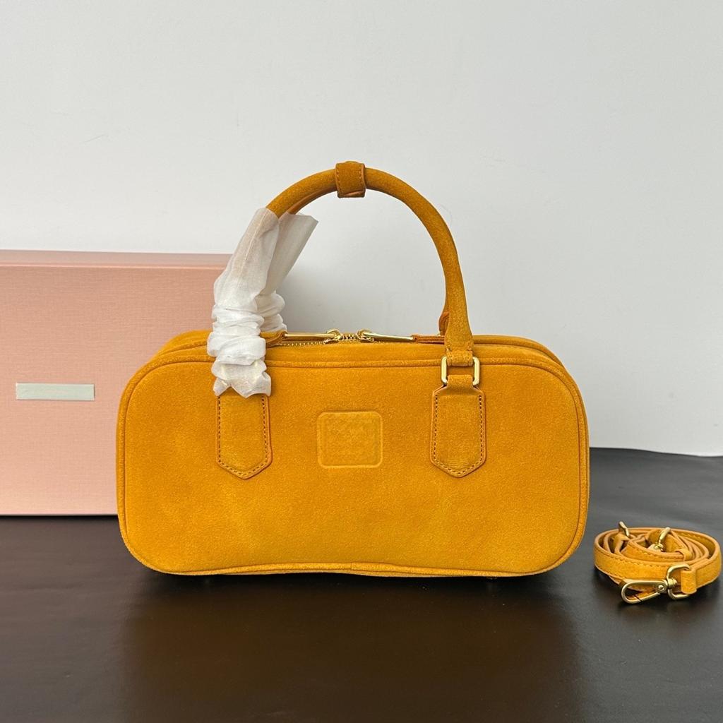 Сумка-мяч Miu Series Classic Preservation Женская из коровьей кожи Высококачественная кожа Сумка с верхней ручкой Замшевая коровья кожа Одно отделение Сумка через плечо