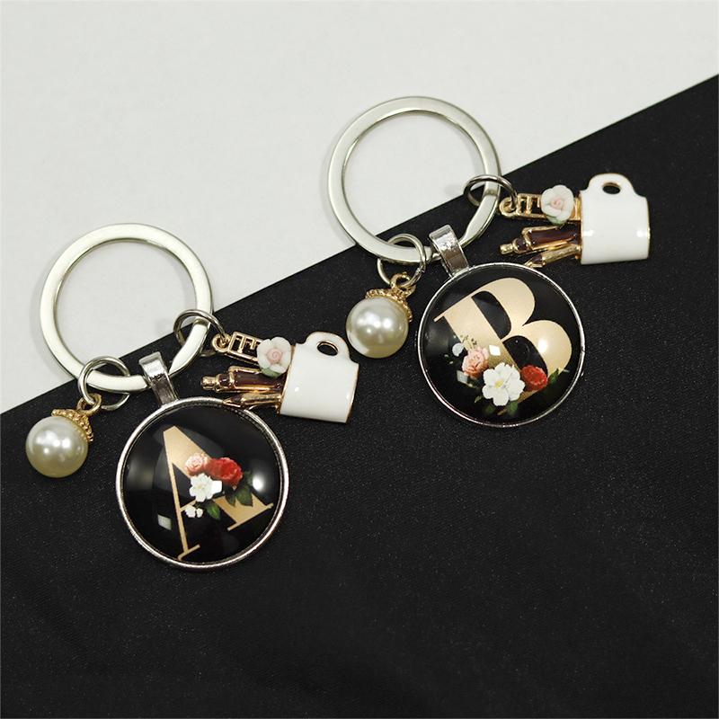 1PC Monogrammed Keychain Simple Pearl Keychain Small Gifts Keychain Black Gift Multi-Style
