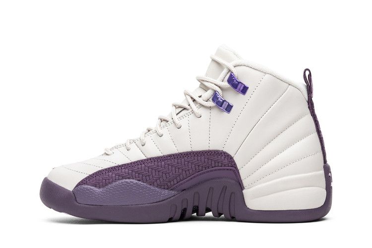 Kids' Sneakers Jordan 12 Retro Desert Sand (GS) Desert Sand/Desert Sand-Pro Purple