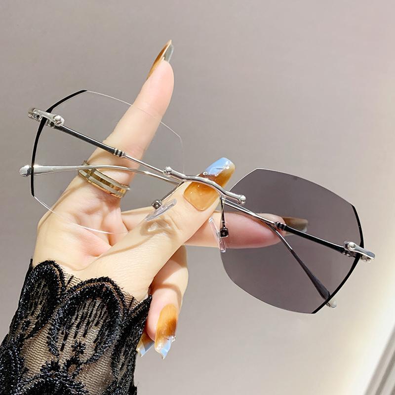 Высококлассные безрамочные очки для близорукости с изменяющим цвет анти-синим светом, чрезвычайно яркие 9908