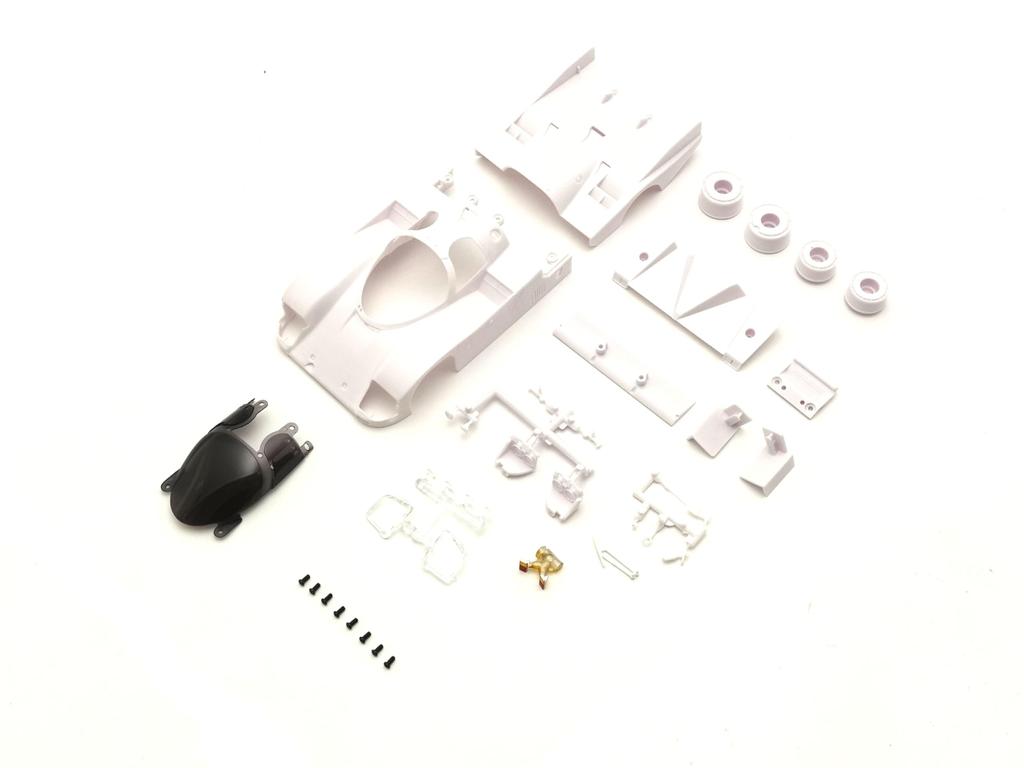 Kyosho Porsche 962 C Left Hand Drive White Body Set (Unpainted/with Wheels) for Mini-Z - MZN233
