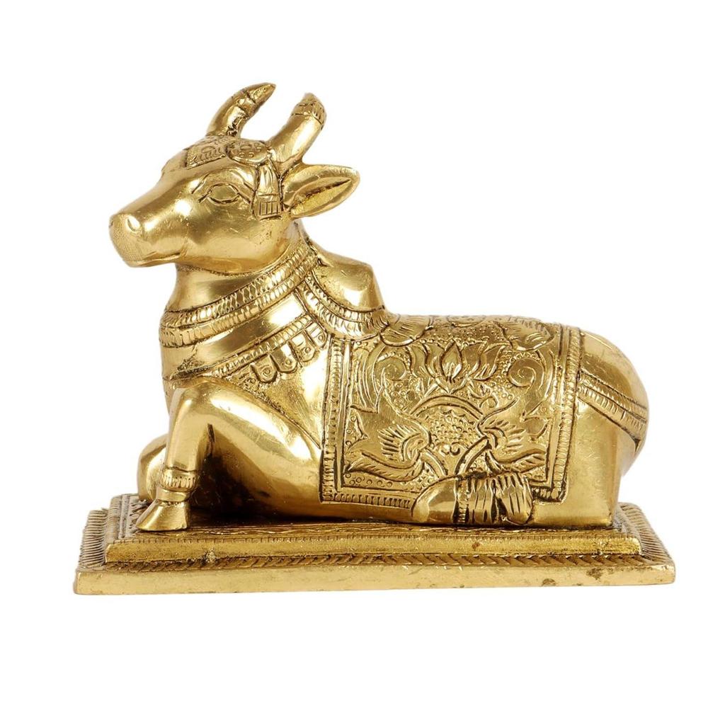 Гравированная в виде лотоса 5-дюймовая латунная статуя коровы Нанди на основании, латунный идол Нанди, статуя Нанди для дома/храма, стандартная, упаковка из 1 шт., Господь Шива, Шива