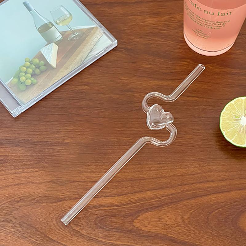 Стеклянная термостойкая трубочка в форме сердца для девочек, высококачественная стеклянная трубочка для сока, напитка, бытовая прозрачная трубочка для многоразового использования