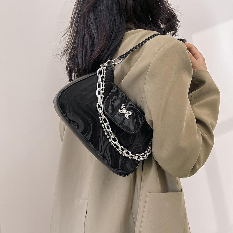 Модная нишевая популярная сумка-полумесяц подмышкой, новый стиль, модная женская простая текстура, популярная в этом году сумка через плечо