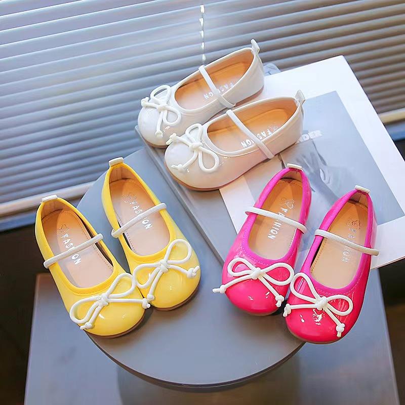 Girl's Flat Shoes Jelly Color Cute Bowknot Leather Shoes Kids Soft bottom Princess Single Shoes for Children Rose Green Yellow