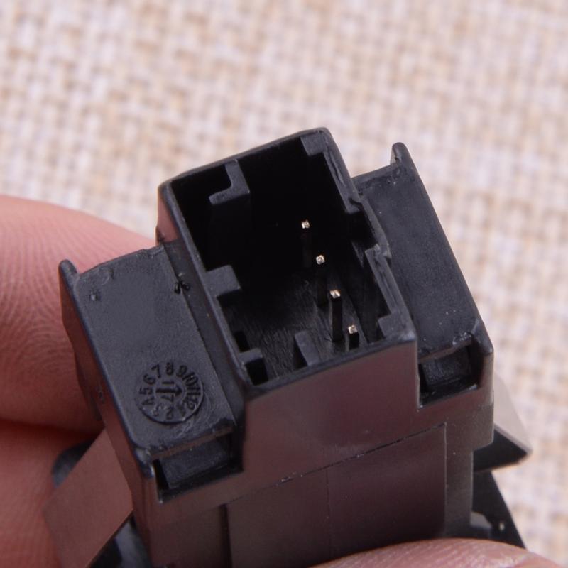5M0035724 16D035724 Car AUX IN Jack Switch Socket Fit for VW Jetta Golf Scirocco Passat Tiguan Eos Touareg Beetle Polo 2012 2013