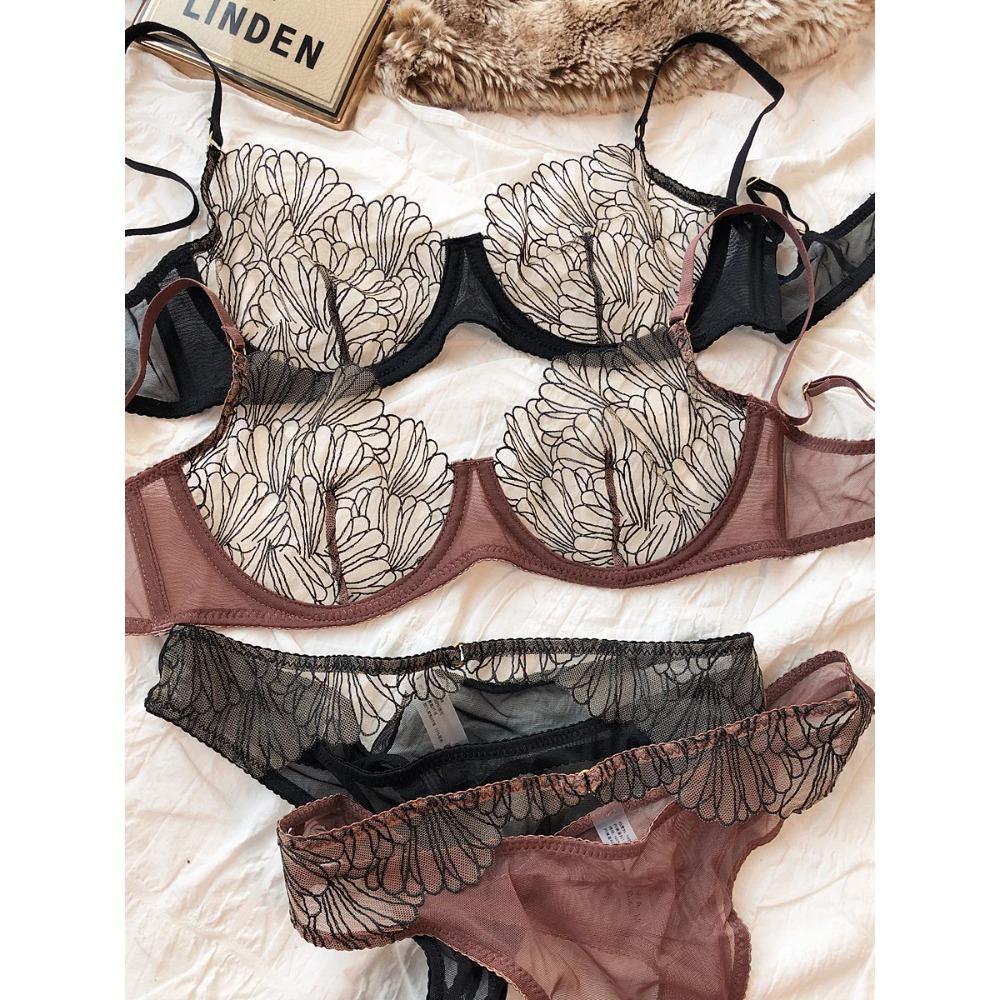 Летнее кружевное ультратонкое женское нижнее белье, французский высококачественный бюстгальтер пуш-ап с перьями, сексуальный комплект из бюстгальтера и полых трусиков для женщин