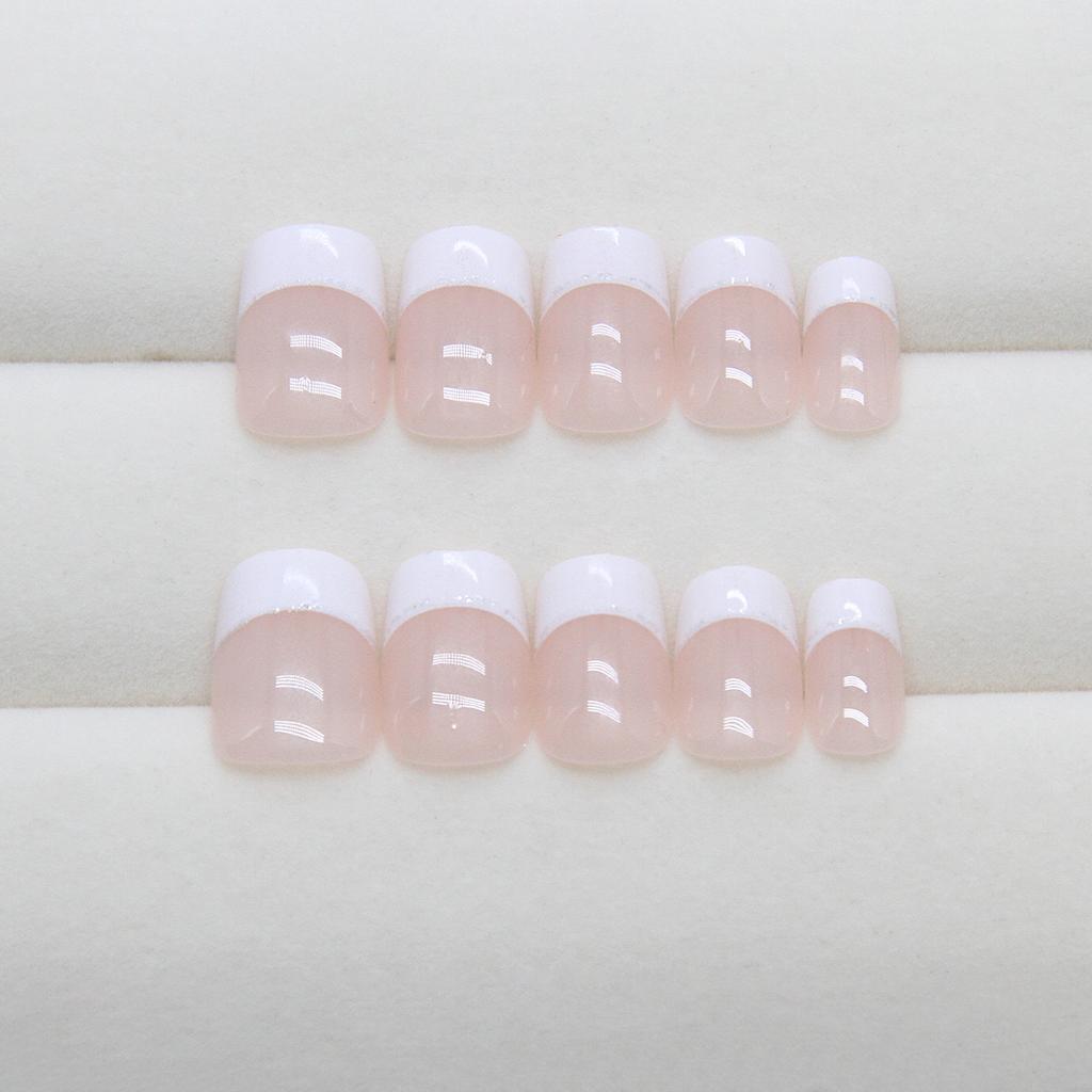 Simple and clean silver edge milk white French elegant temperament white versatile removable nail art pieces 24 pieces