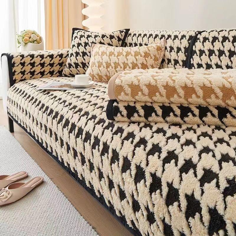 2023 Winter Houndstooth Plush Sofa Cushion Cover – Thick, Non-slip, Universal Pastoral Style
