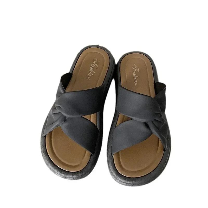 Модные летние женские тапочки Pearl Повседневная пляжная обувь Внутренняя противоскользящая верхняя одежда для домашнего использования ПВХ подошва женская обувь