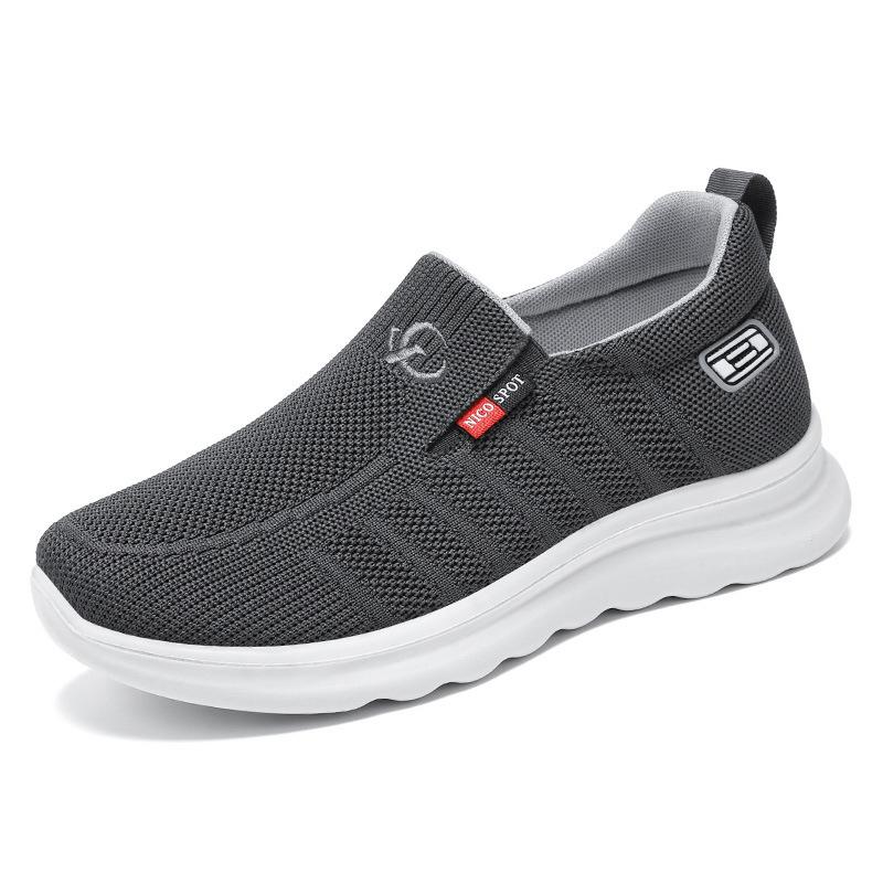 Обувь Мужская весенняя новая мужская обувь Ленивая обувь Дышащая и не вызывающая запаха обувь из ткани