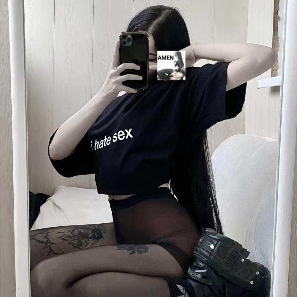 Винтажная женская футболка Унисекс Забавная графическая Принт хип-хоп Буква Готика Короткий рукав Одежда Оверсайз Хлопковый топ Футболка Мода Y2k