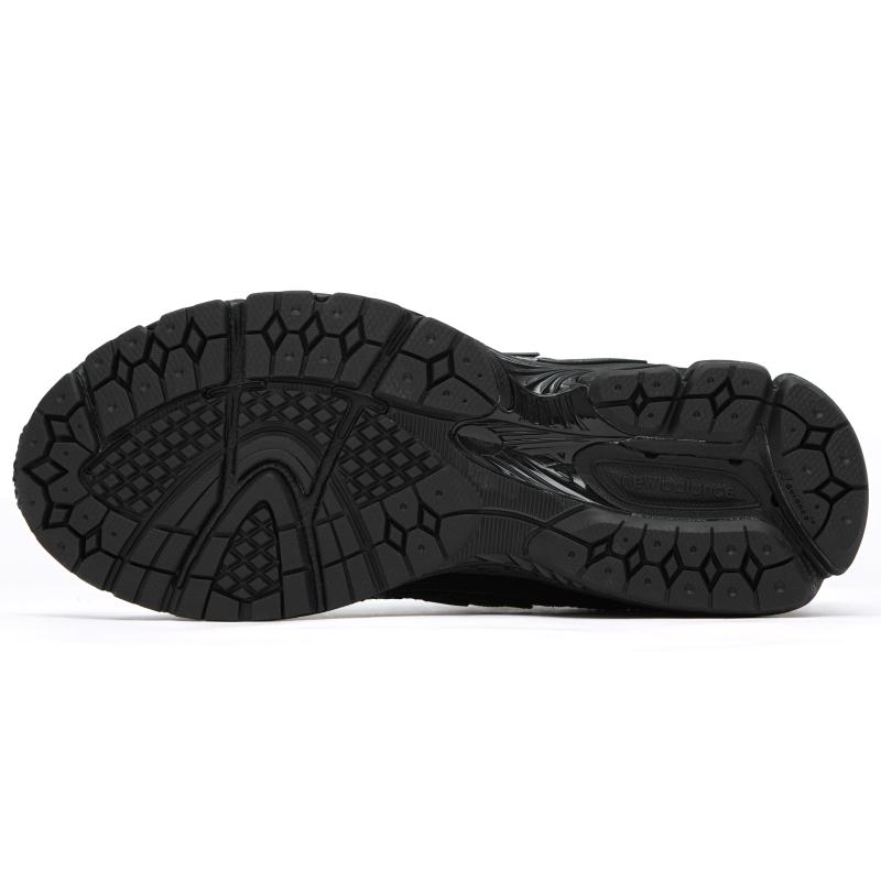 New Balance Кроссовки 1906R Черный Металлик Серебристый M1906RJB