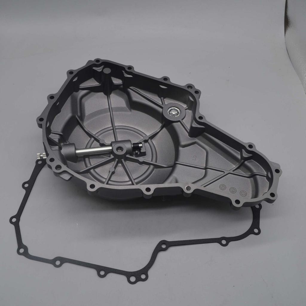 300cc engine gasket right clutch cover for QJIANG Benelli Hurricane 302R BJ300GS-C TNT300 BN302 BJ300 TNT BN 300 302