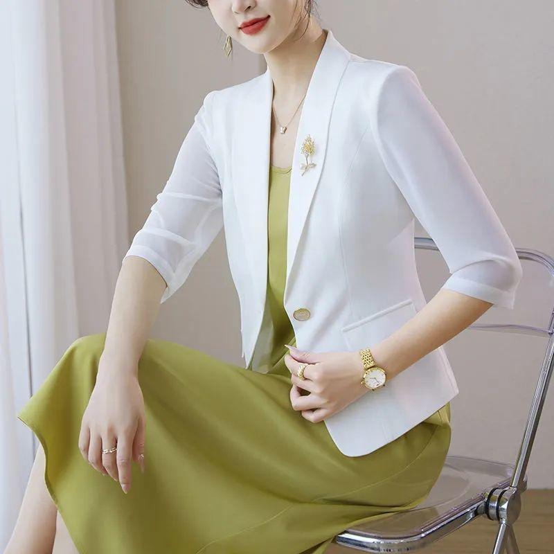 Женский летний корейский новый шифоновый маленький костюмный пиджак модный леденцовый пуговичный панельный легкий дышащий универсальный пиджак с рукавом 3/4