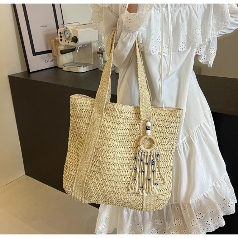2025 New Straw Plaited Woven Women's Roomy Bag Casual Versatile Single Shoulder Bag High Capacity Seaside Beach Bag Vacation Commuter Large Tote Bag