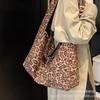 This Year's Popular Large-capacity Leopard Print Big Bag Women's 2025 New Fashionable Versatile Shoulder Bag Commuter Tote Bag