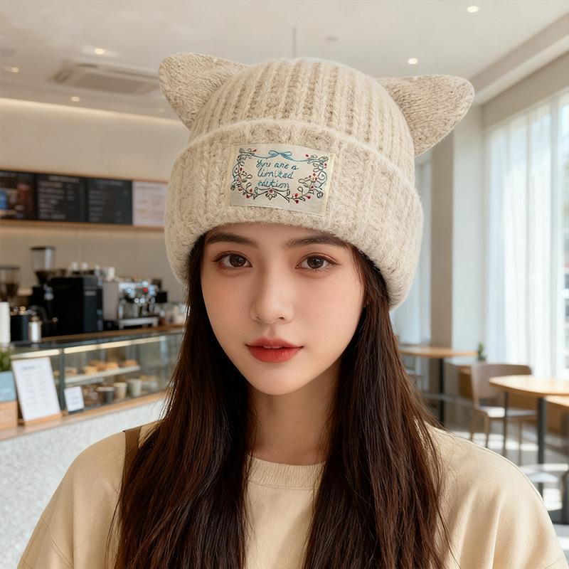 Cute cat ears wool hat women's winter thickened windproof pullover hat warm ear protection knitted hat