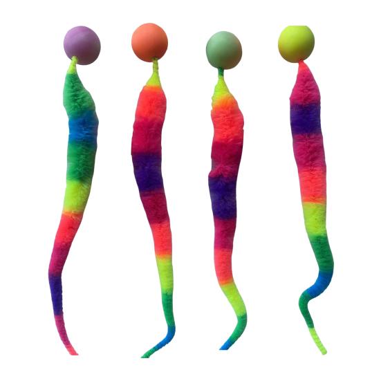 Интерактивный прыгучий мяч с хвостом, разноцветный пушистый червяк, прыгучий мяч для кошек, игрушка для преследования кошек в помещении в виде радужного червяка