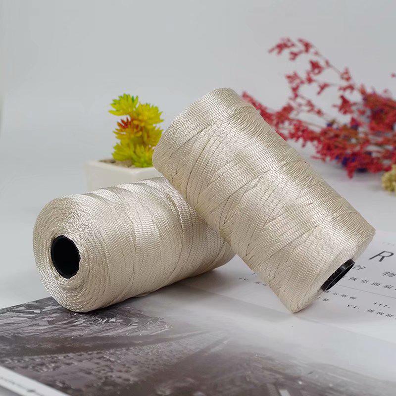 Набор для вязания крючком DIY из ледяного шелка: шляпа на плоском ремешке и тапочки, с клубком шерсти
