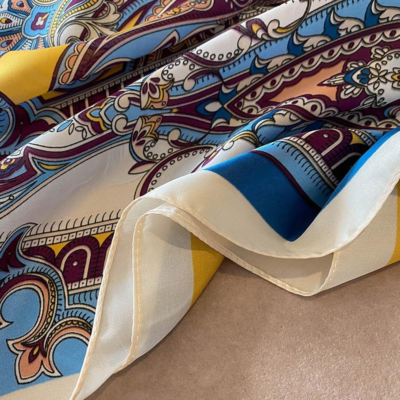 Шелковый шарф женский осенне-зимний маленький квадратный шарф с принтом повязка для волос