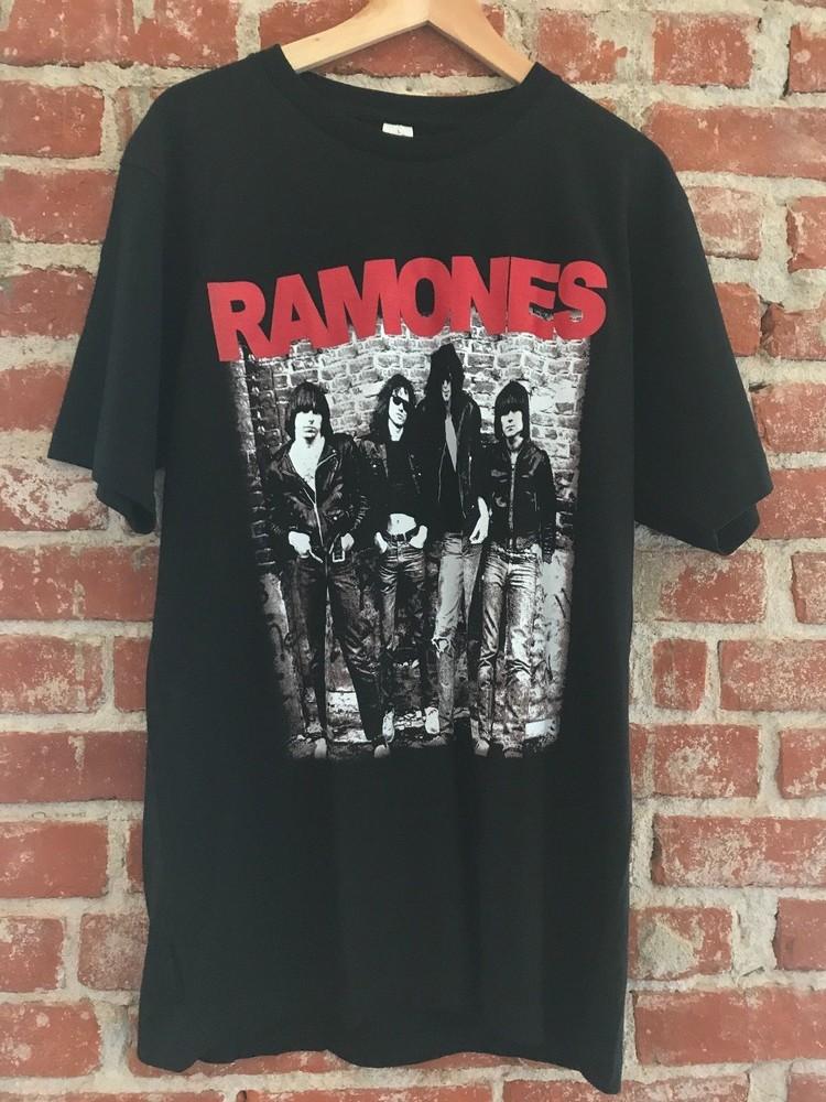 Officially Licensed The Ramones Band T Shirt Unisex T-Shirt