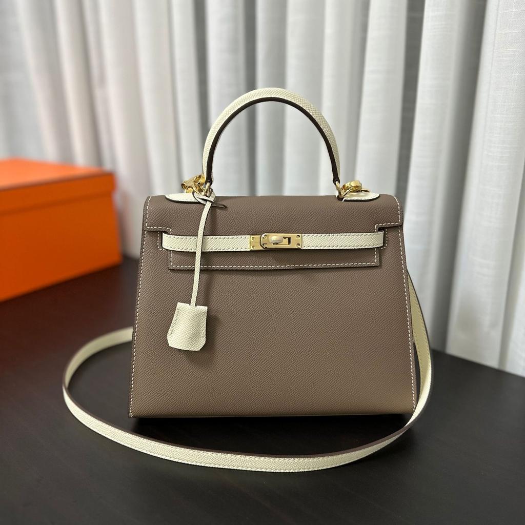 Cross Border Women's Bag New Palm Print Leather Bag Hand-held Single Shoulder Crossbody Women's Bag Large Capacity