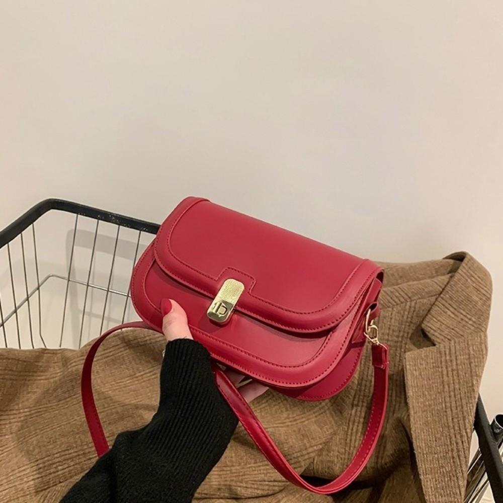 Korean Style Crossbody Bag Texture Women Underarm Bag Elegant PU Leather Shoulder Bag Outdoor