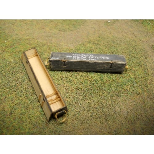 Cobaanii Mokei Kobo 1/35 Scale Frontline Series WWII German 71 Caliber 88mm Cannon Shell Wooden Box (Set of 2) Assembly Kit FS-006