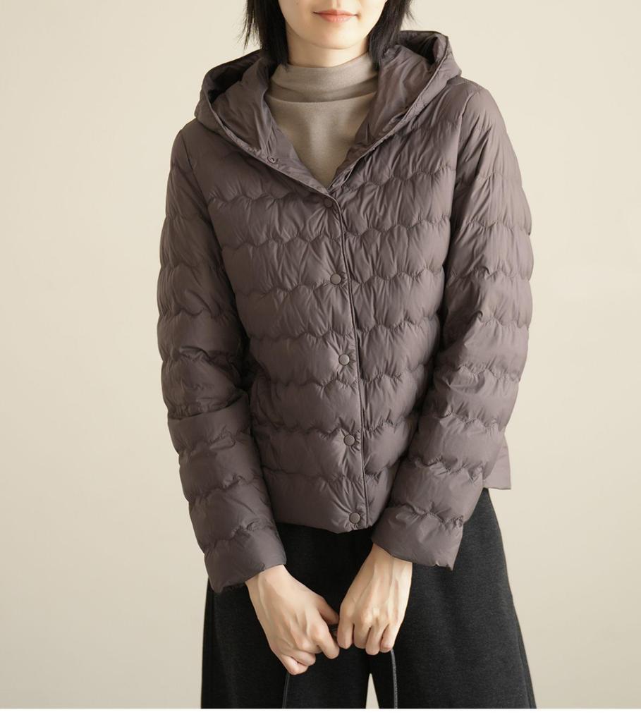 Графеновая легкая пуховая куртка с капюшоном