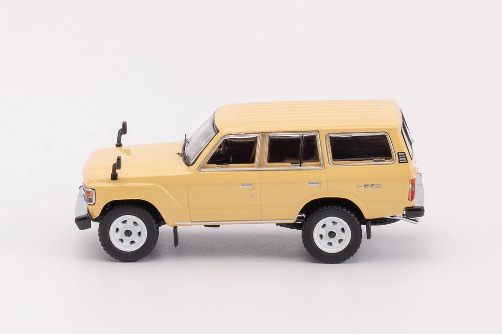 Gaincorp Products 1/64 Scale Toyota Land Cruiser 60 RHD Beige Finished Model KS-029-86