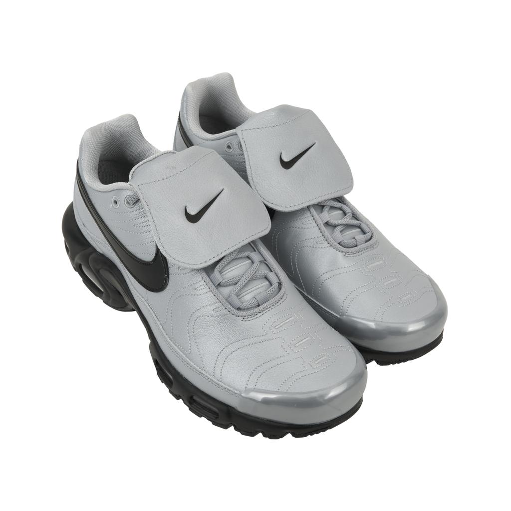 Nike Air Max Plus Tiempo Wolf Grey мужские кроссовки черный металлик-серебристый HM6850-001