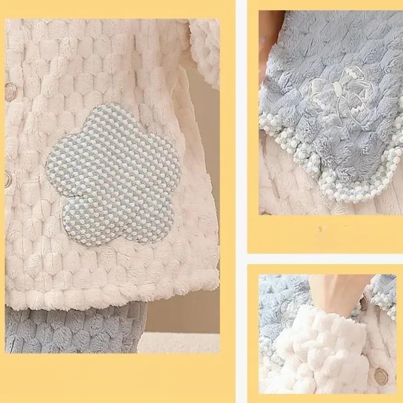 Главная Повседневная фланелевая пижама Женская теплая осенняя новая свободная утолщенная зимняя двухкомпонентная пижама