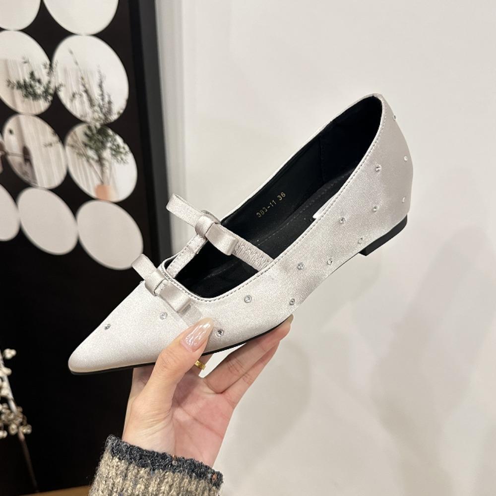 Внутренняя часть высокие женские туфли шелковый бант толстый каблук одинарные туфли 2025 весна новые высококачественные стразы острые высокие каблуки для женщин