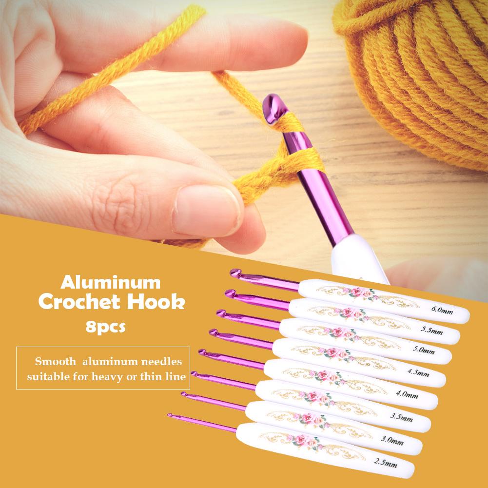8шт алюминиевый набор вязальных крючков спицы с мягкой пластиковой ручкой с цветочным принтом (большой)