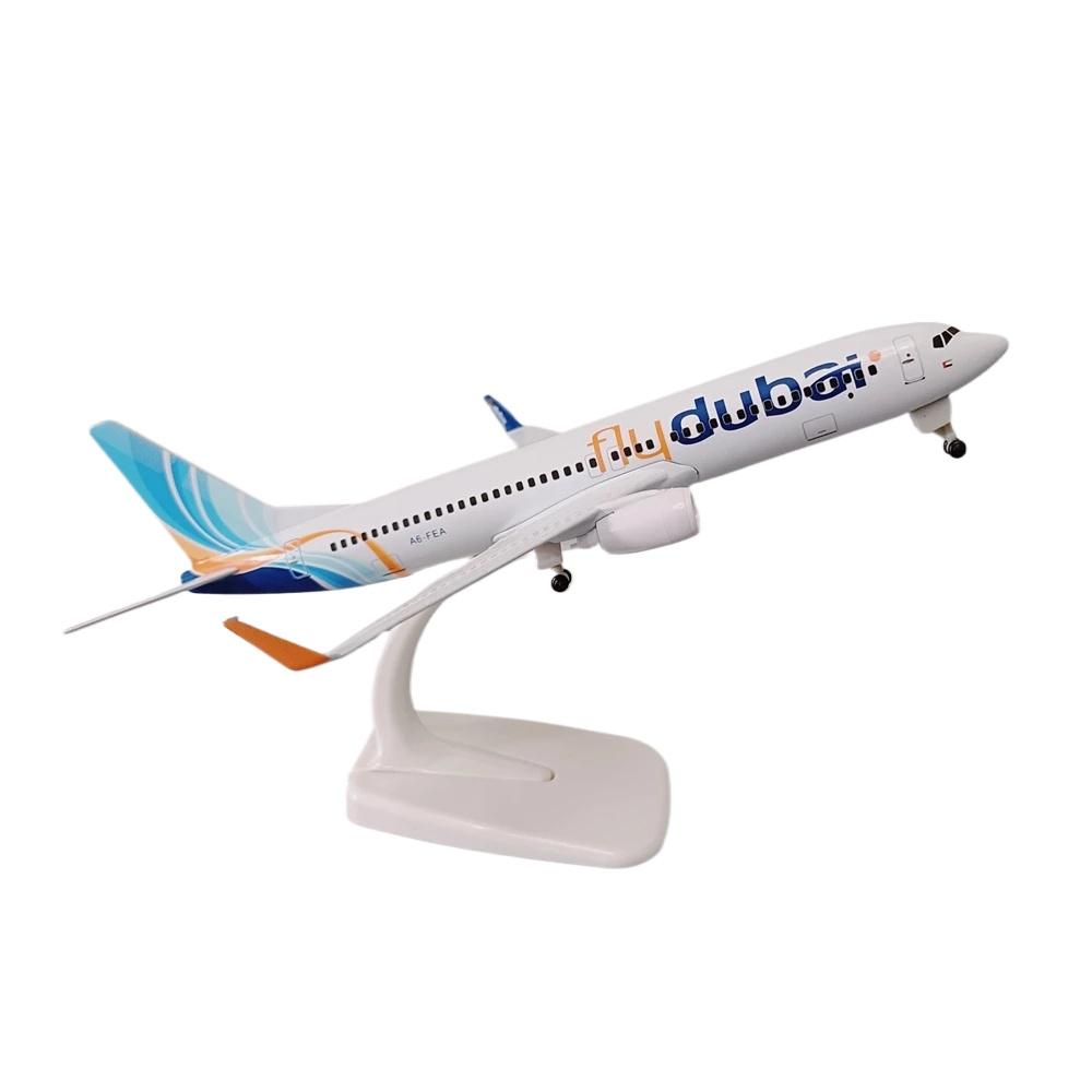 Масштаб 1/400 Металлическая модель самолета 20 см Дубай B737 Модель самолета Миниатюрная Рождественская Декорация для детской комнаты Подарок Игрушки для мальчиков